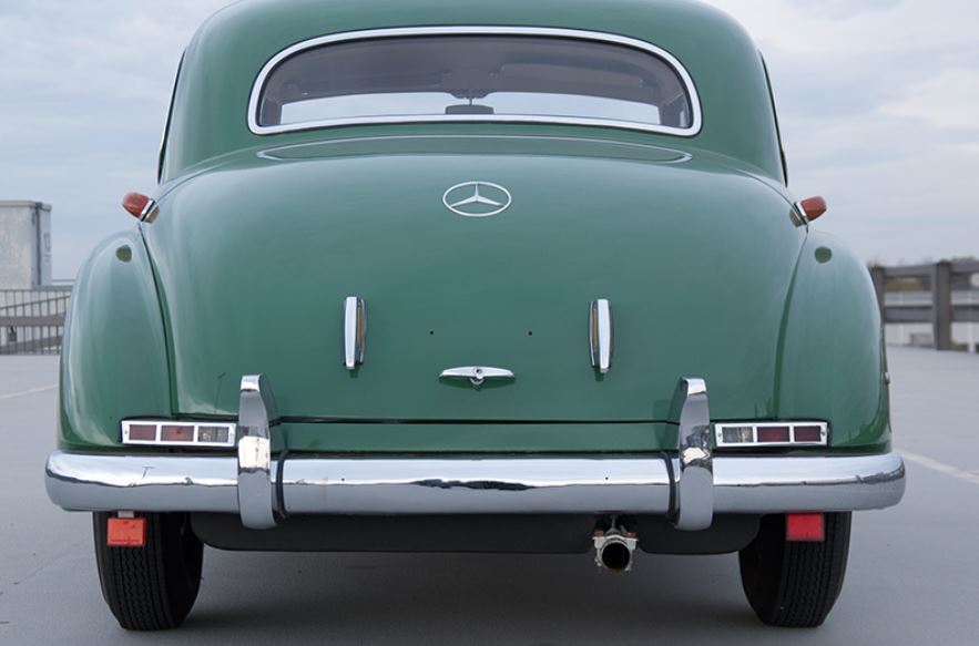 mercedes W186 bumpers 4