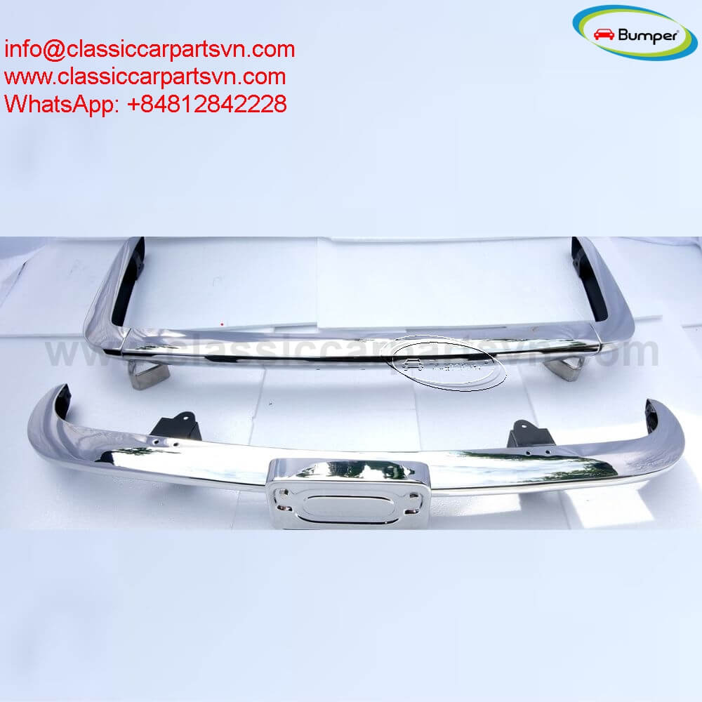 Triumph TR6 (1974-1976) bumpers. (With number license plate shield ) 1