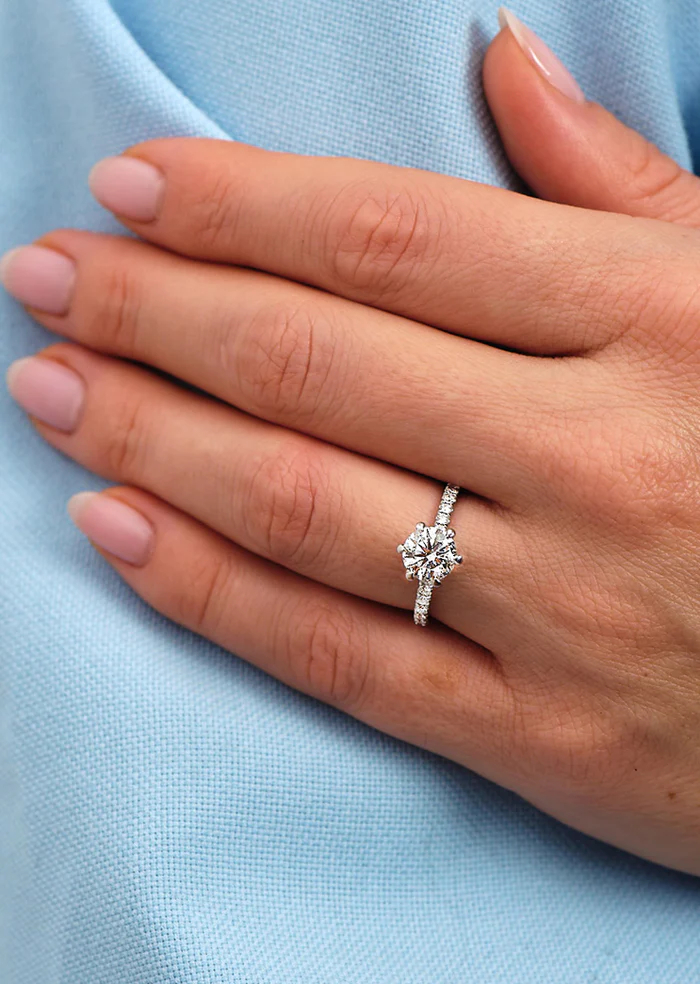 1.50ct Round Diamond Knot